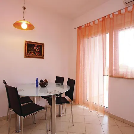 5 Bedroom Stunning In Holiday home *