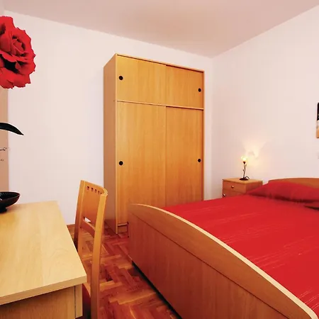 5 Bedroom Stunning In Holiday home *