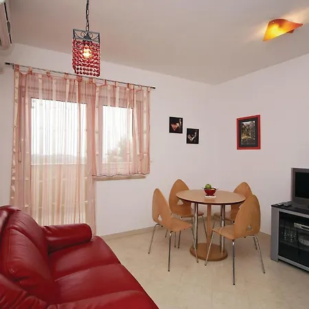 5 Bedroom Stunning In Holiday home