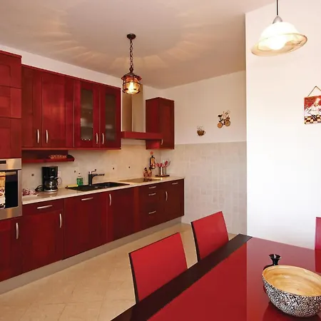 5 Bedroom Stunning In 別荘 *